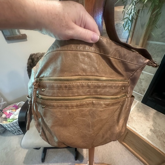 Soft bueno purse - Picture 3 of 6